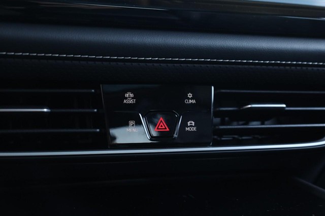 Volkswagen Atlas Vehicle Image 19