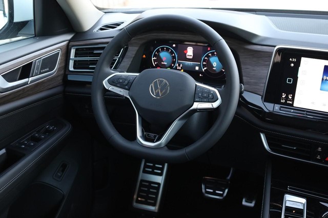 Volkswagen Atlas Vehicle Image 29