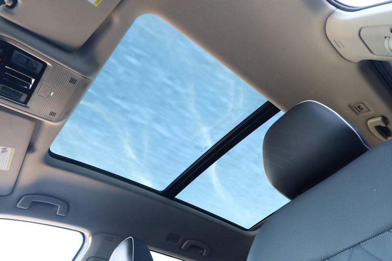 Volkswagen Atlas Vehicle Image 11