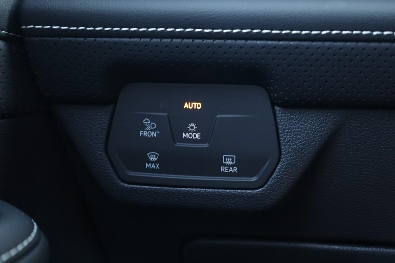 Volkswagen Atlas Vehicle Image 24