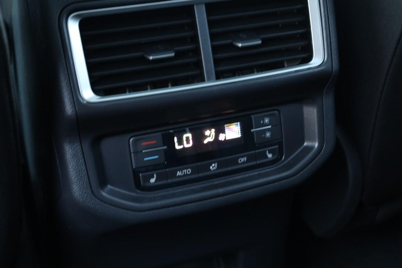 Volkswagen Atlas Vehicle Image 27