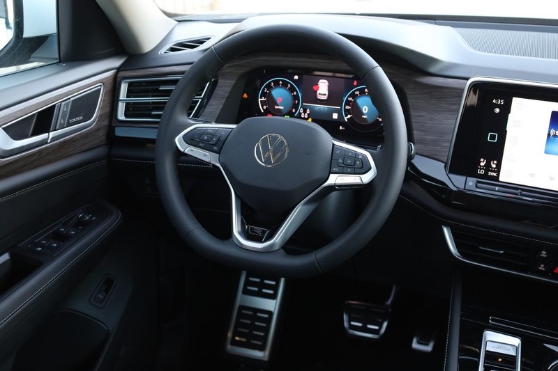 Volkswagen Atlas Vehicle Image 29