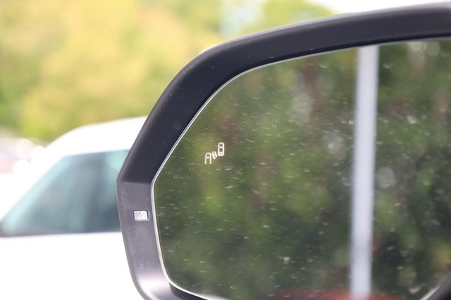 Volkswagen Atlas Cross Sport Vehicle Image 20