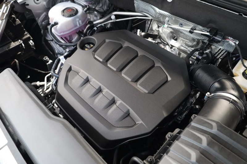 Volkswagen Atlas Cross Sport Vehicle Image 27