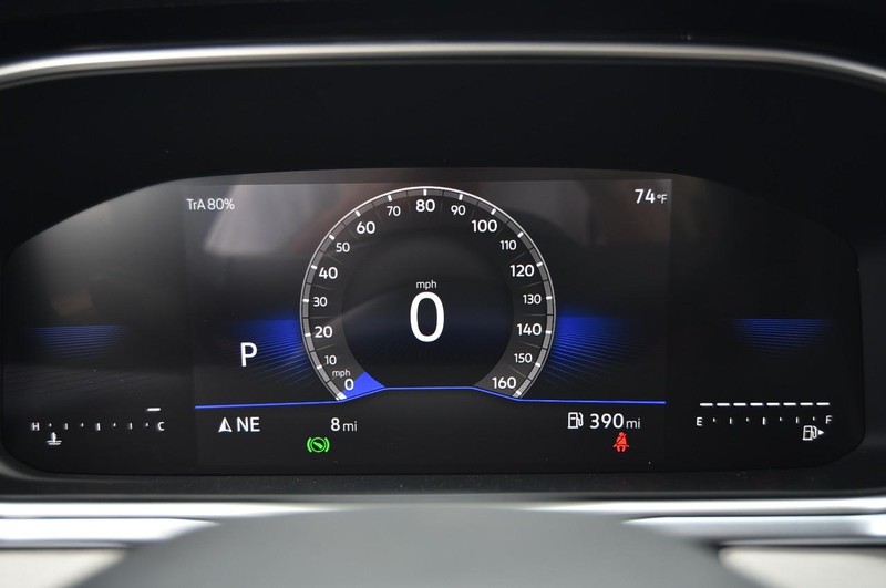 Volkswagen Taos Vehicle Image 11