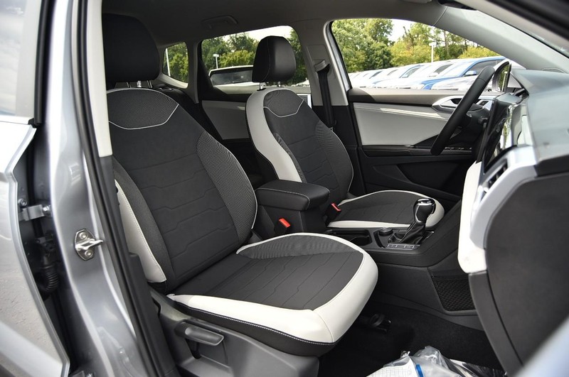 Volkswagen Taos Vehicle Image 20