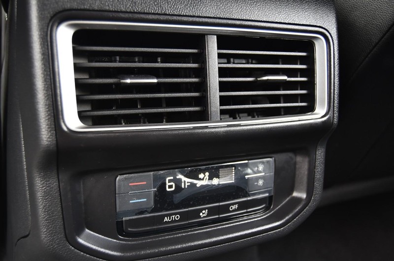 Volkswagen Atlas Vehicle Image 22