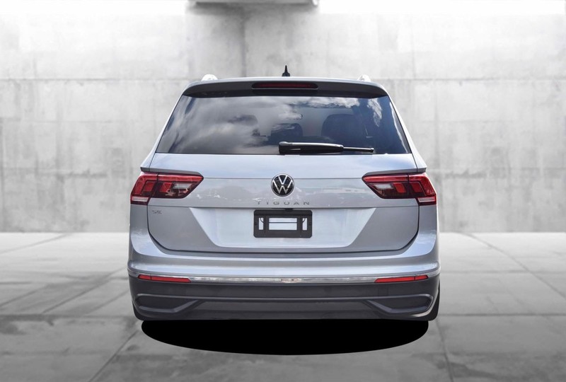 Volkswagen Tiguan Vehicle Image 06