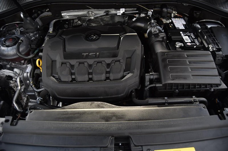 Volkswagen Tiguan Vehicle Image 28