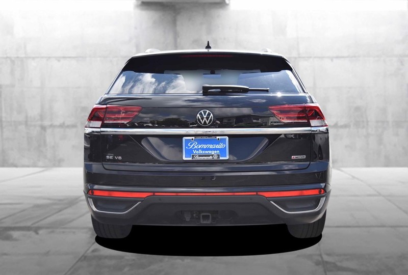 Volkswagen Atlas Cross Sport Vehicle Image 06