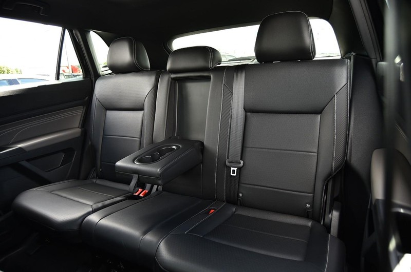 Volkswagen Atlas Cross Sport Vehicle Image 22