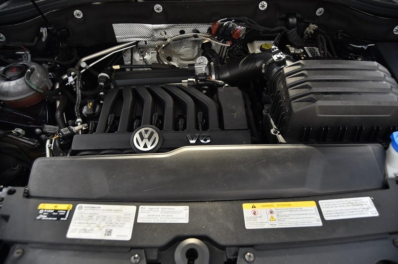 Volkswagen Atlas Cross Sport Vehicle Image 27