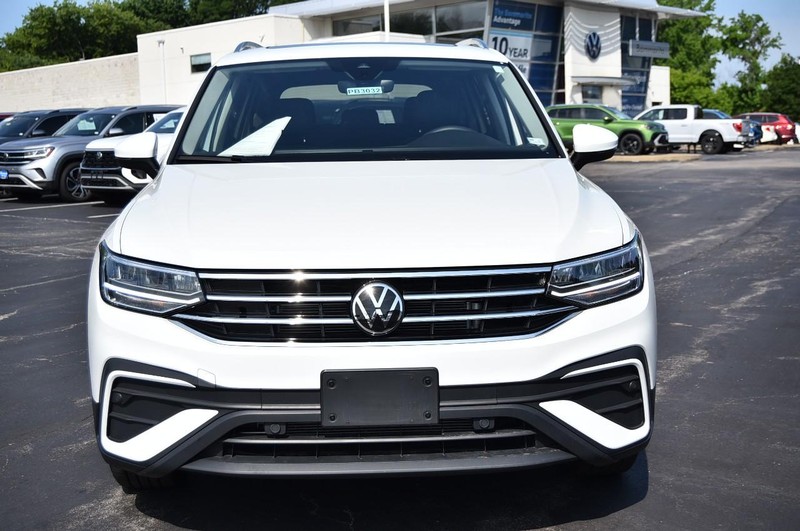 Volkswagen Tiguan Vehicle Image 04