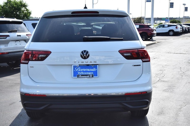 Volkswagen Tiguan Vehicle Image 06