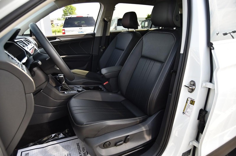 Volkswagen Tiguan Vehicle Image 20
