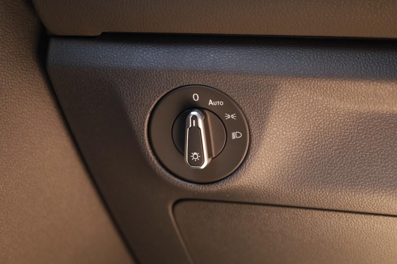 Volkswagen Jetta Vehicle Image 18