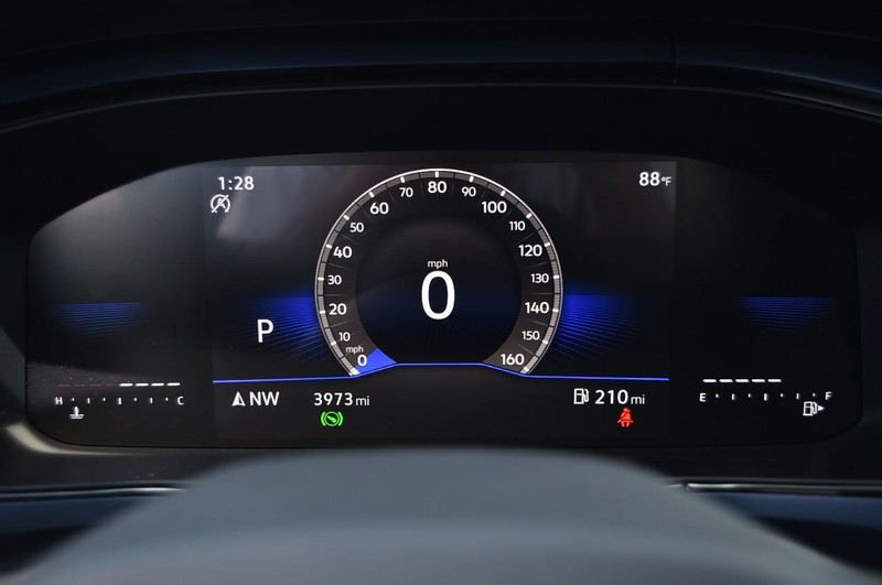 Volkswagen Taos Vehicle Image 12