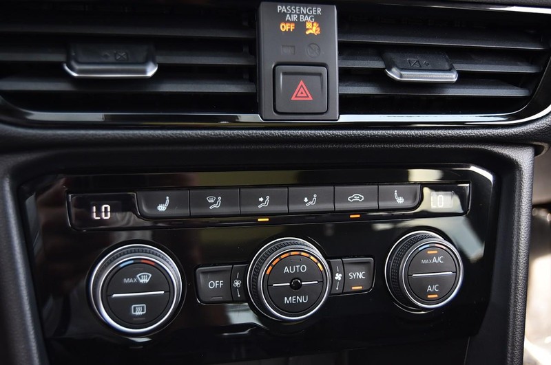 Volkswagen Taos Vehicle Image 15