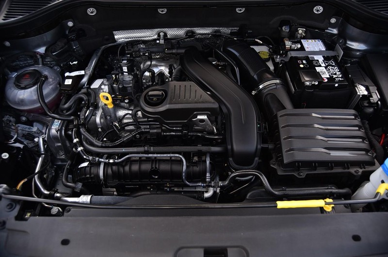 Volkswagen Taos Vehicle Image 26