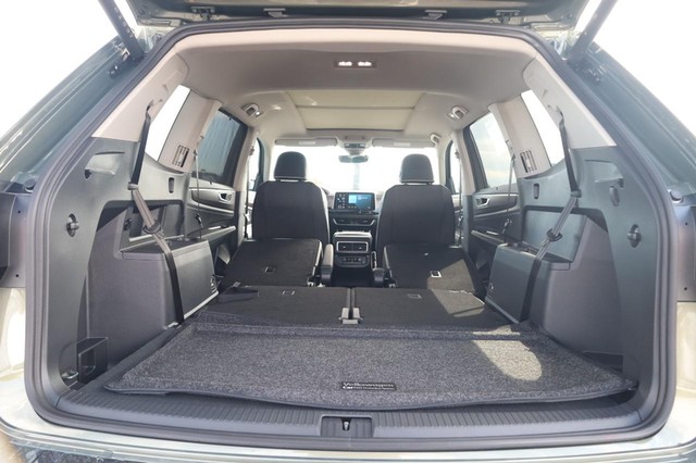 Volkswagen Atlas Vehicle Image 09