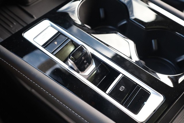 Volkswagen Atlas Vehicle Image 20