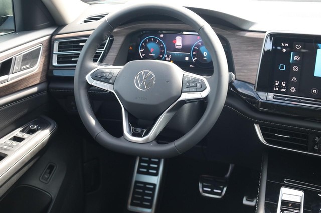 Volkswagen Atlas Vehicle Image 28