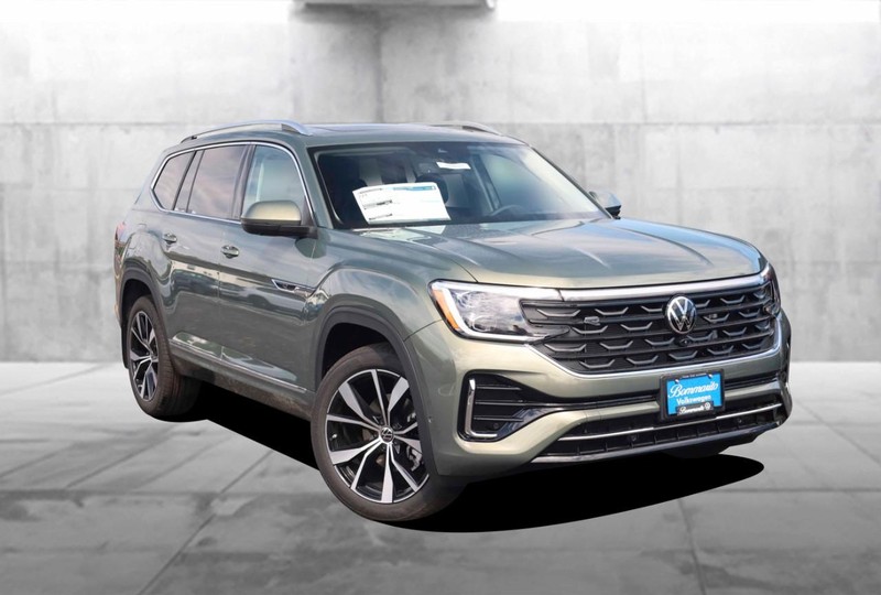 Volkswagen Atlas Vehicle Image 02