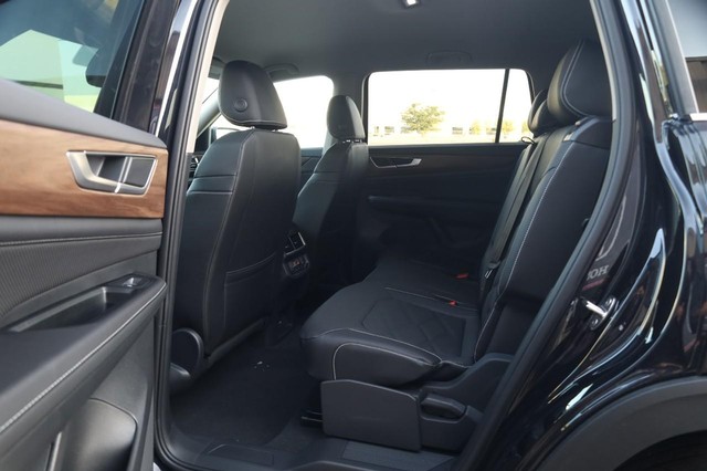 Volkswagen Atlas Vehicle Image 22