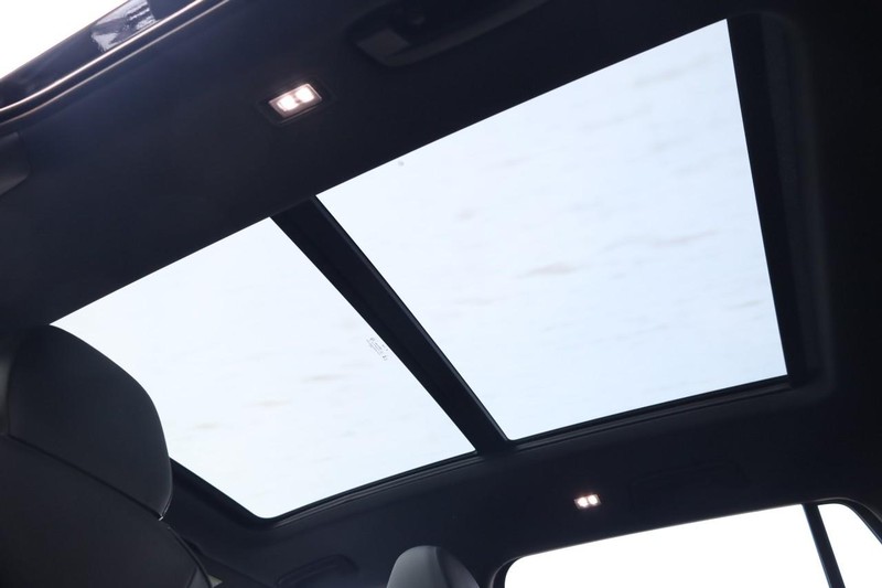 Volkswagen Tiguan Vehicle Image 10