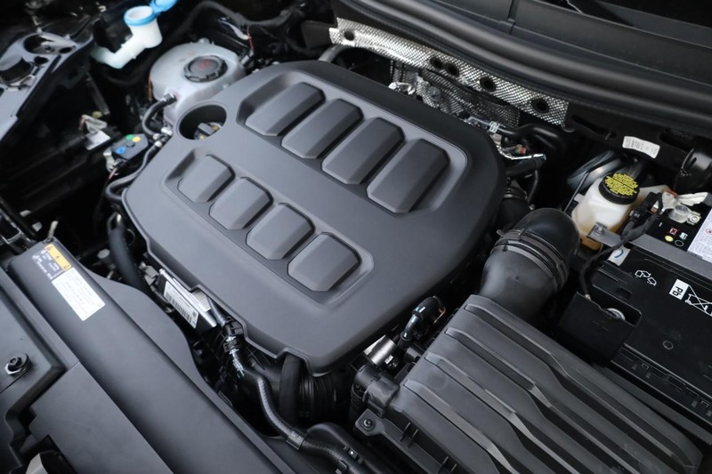 Volkswagen Tiguan Vehicle Image 27