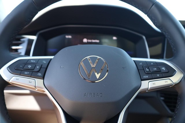 Volkswagen Jetta Vehicle Image 10