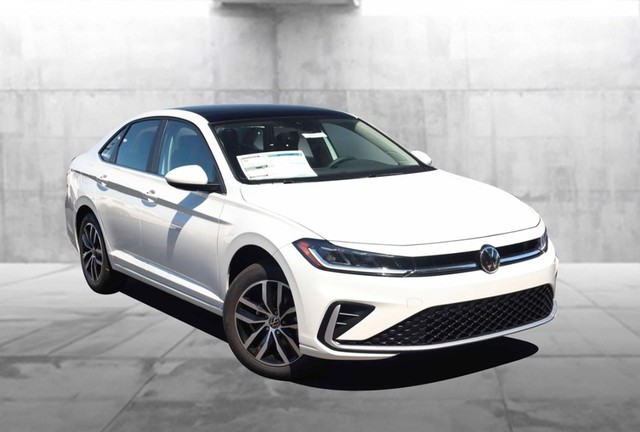 Volkswagen Jetta Vehicle Image 02