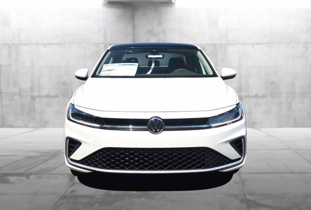 Volkswagen Jetta Vehicle Image 04