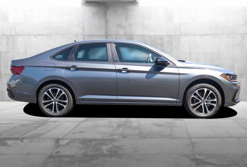 Volkswagen Jetta Vehicle Image 05