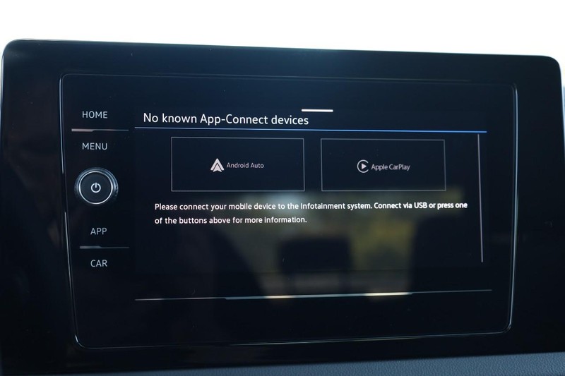 Volkswagen Jetta Vehicle Image 11