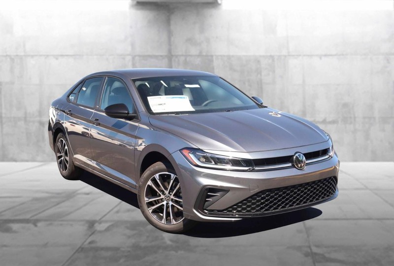 Volkswagen Jetta Vehicle Image 02