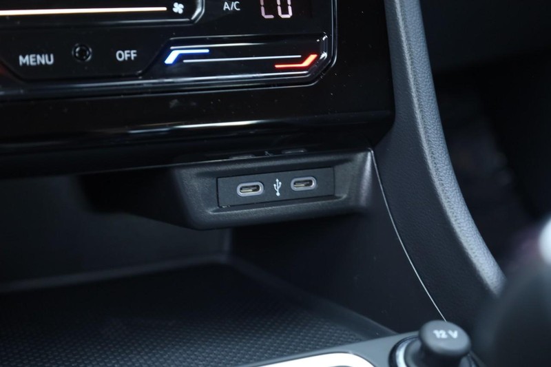 Volkswagen Jetta Vehicle Image 14