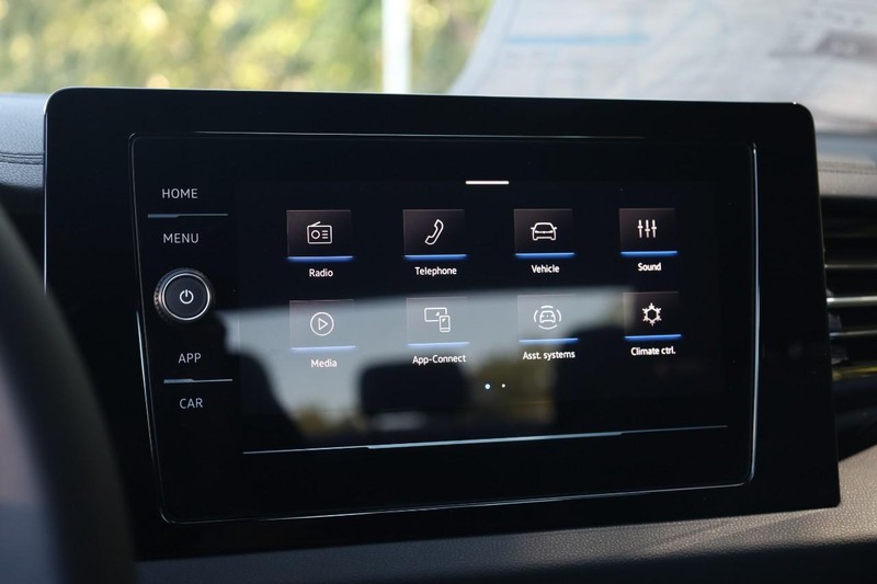 Volkswagen Jetta Vehicle Image 11