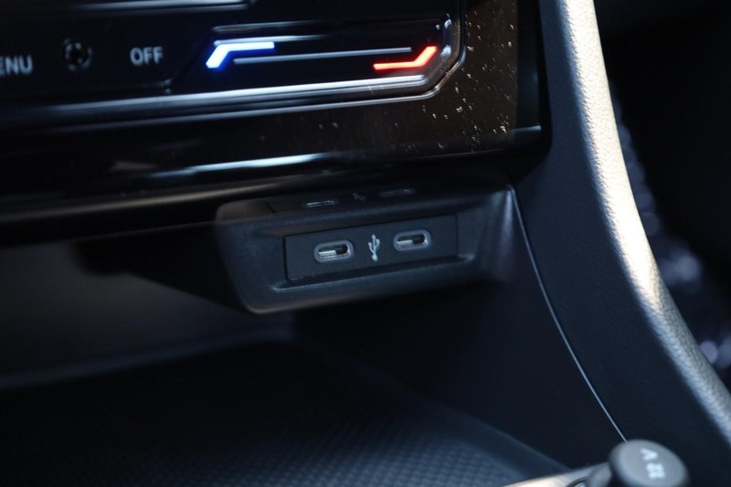 Volkswagen Jetta Vehicle Image 14
