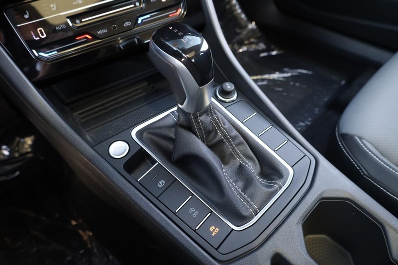 Volkswagen Jetta Vehicle Image 17