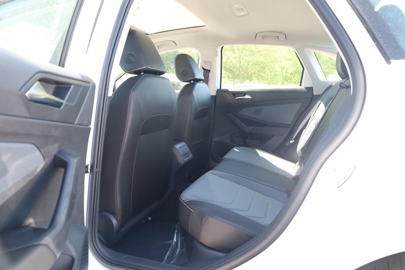 Volkswagen Jetta Vehicle Image 21