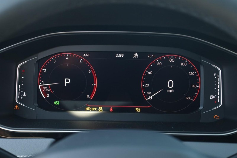Volkswagen Jetta Vehicle Image 12
