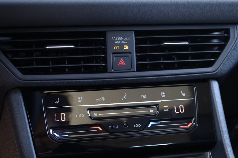 Volkswagen Jetta Vehicle Image 15