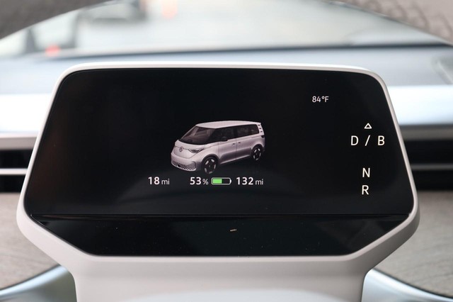 Volkswagen ID BUZZ Vehicle Image 15