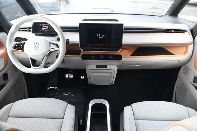 Volkswagen ID BUZZ Vehicle Image 23
