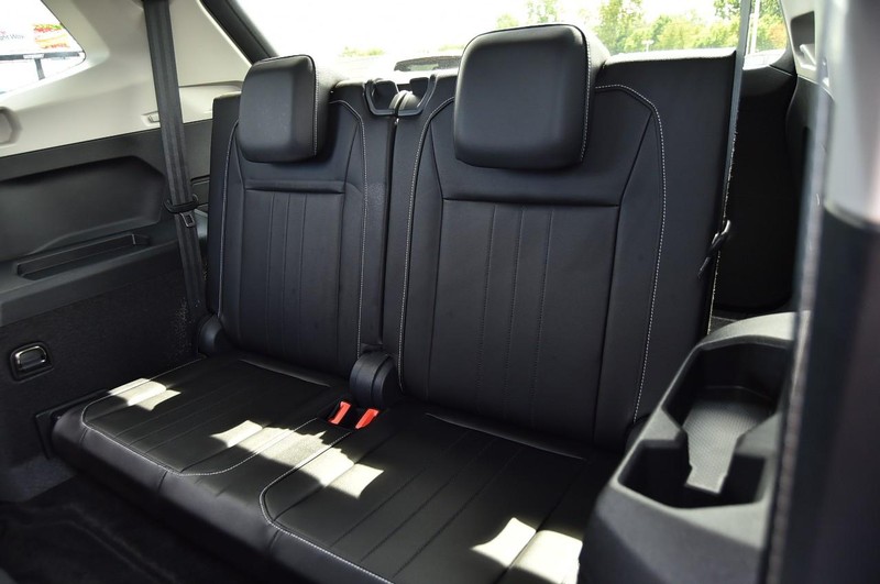 Volkswagen Tiguan Vehicle Image 25