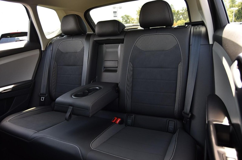 Volkswagen Taos Vehicle Image 22