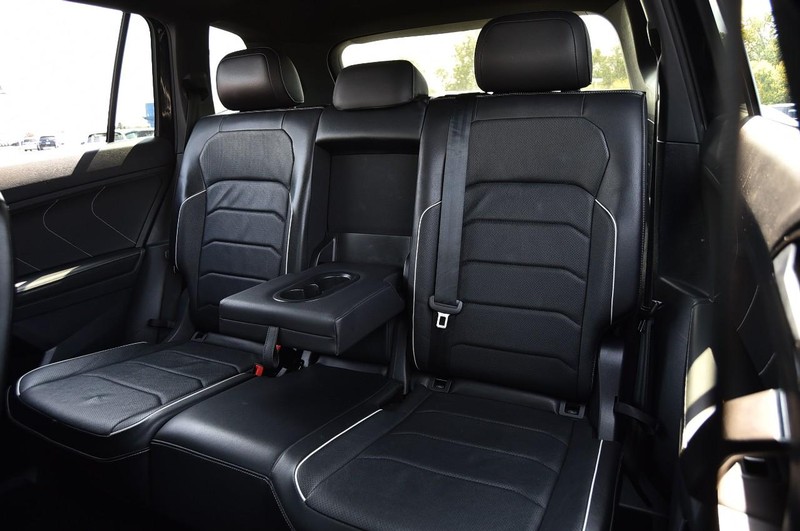 Volkswagen Tiguan Vehicle Image 24