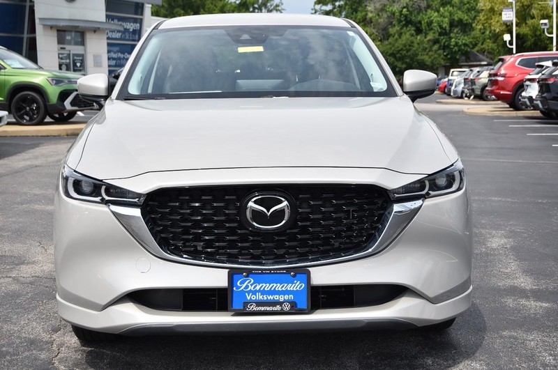Mazda CX-5 Vehicle Image 04