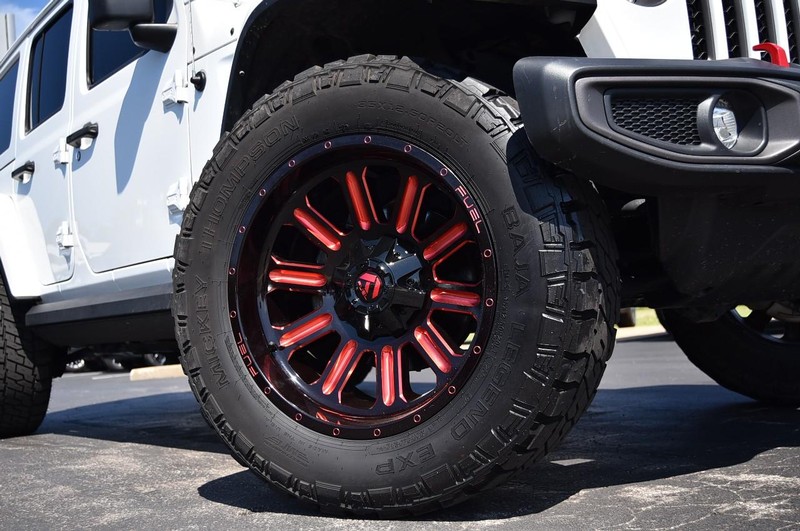 Jeep Wrangler Vehicle Image 03
